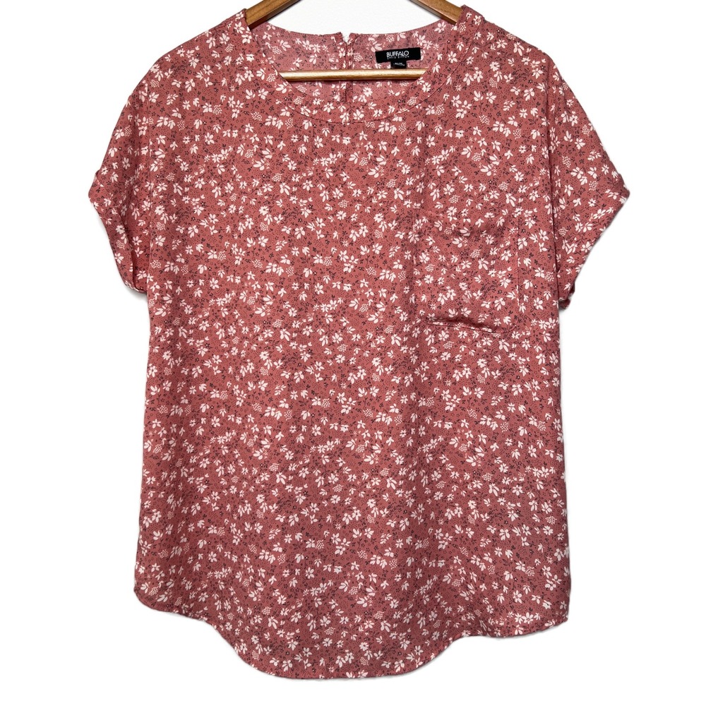 Buffalo David Bitton Women's Pink Floral Print Short Sleeve Top Size M Pocket - Picture 3 of 8